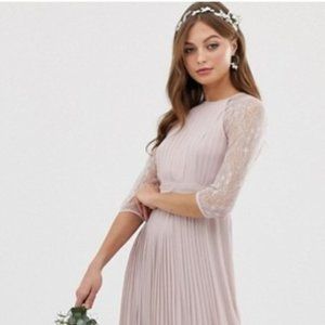 Mauve Bridesmaid's Dress
